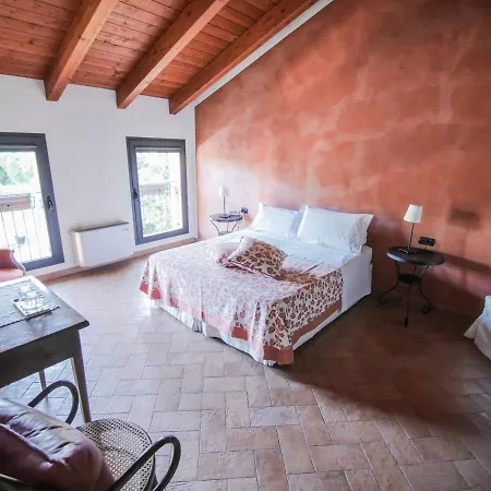 Quattrocolli Bed & Breakfast *