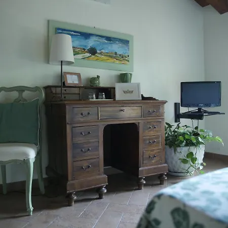 Quattrocolli Bed and breakfast Quattro Castella