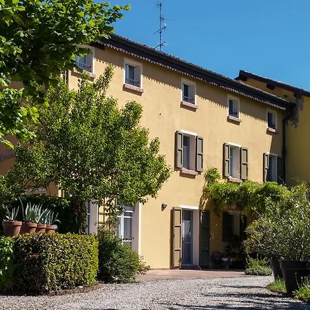 Quattrocolli Bed and Breakfast 3*
